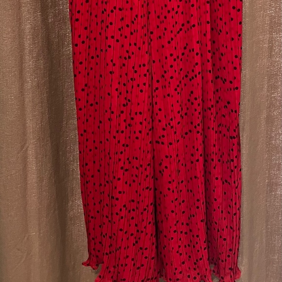 Red polka dot jumpsuit - Picture 4 of 4